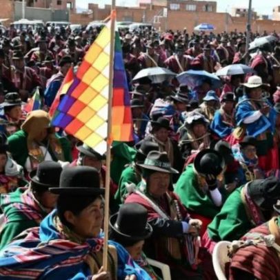 Bolívia decreta estado de emergência diante de protestos e bloqueios.