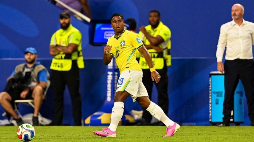 Esparadrapo usado por Endrick no dedo anelar durante jogo da Seleção viraliza e leva torcedores a refletirem sobre relacionamentos
