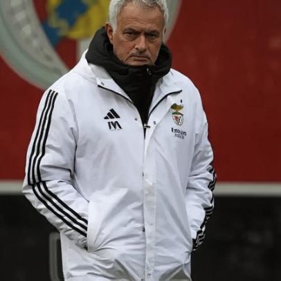 Benfica se despede de Mourinho e anuncia novo treinador
