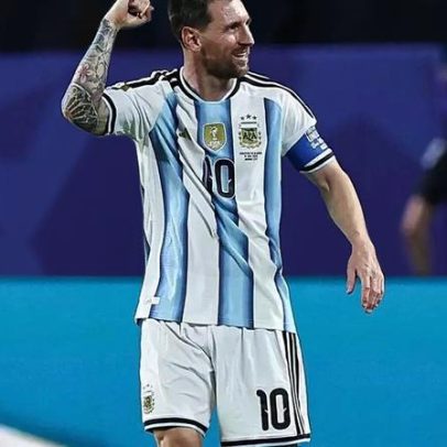 Messi faz história nas Copas e Argentina vence a Argélia