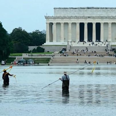 Trump diz que a piscina refletora provavelmente será esvaziada para reparos