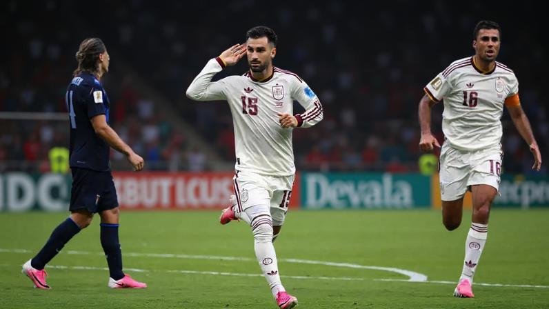Vitória da Espanha sobre o Uruguai foi um dos resultados que favoreceram a classificação paraguaia –