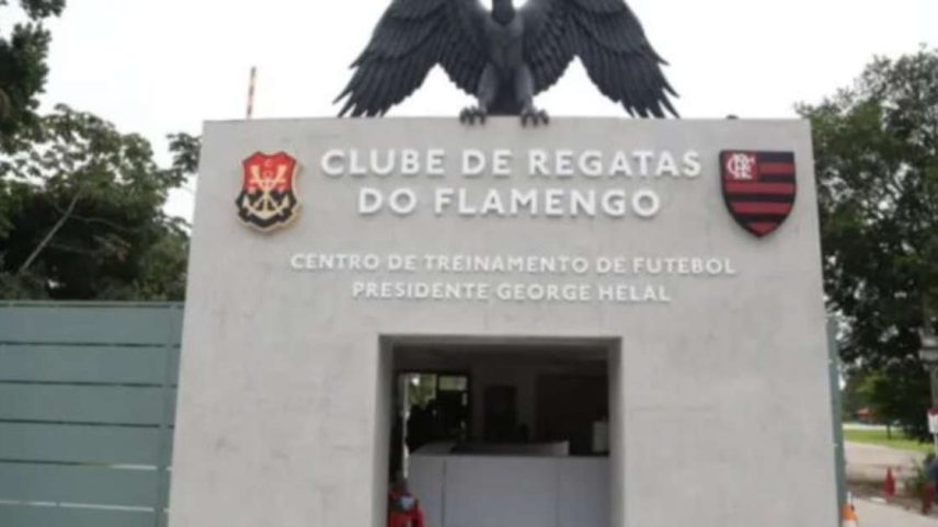 Flamengo está construindo um miniestádio no CT do Ninho do Urubu –