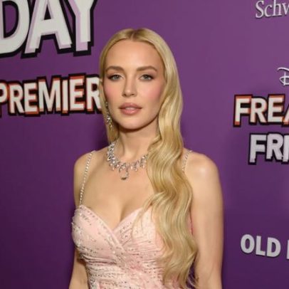 Lindsay Lohan celebra amizade com Amanda Seyfried, com confiança e respeito