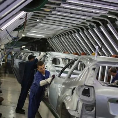 Economia não está em bom momento para absorver PEC da 6x1