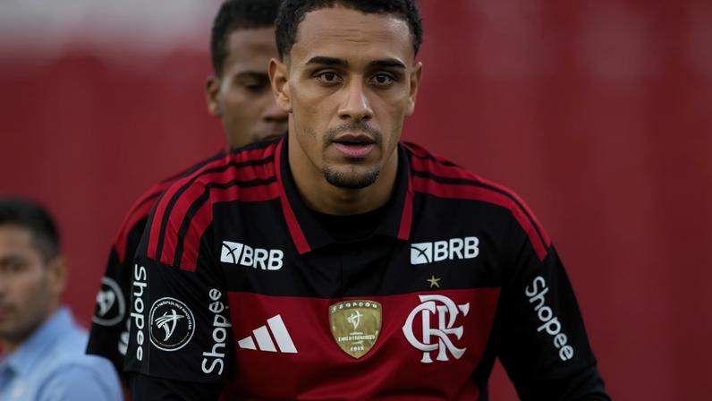 Artilheiro na base, Ryan Roberto deixará o Flamengo após imbróglio –