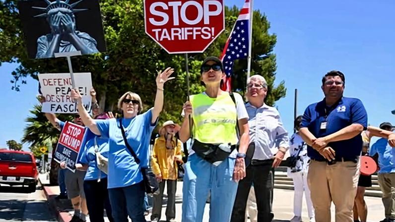 A protest against tariffs in the San Pedro neighborhood of Los Angeles, California, on 28 June 2025.