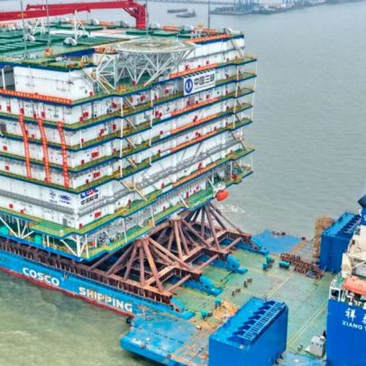 China constrói parques eólicos a 100 km da costa para ampliar energia