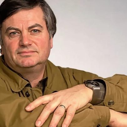 Repórter investigativo premiado Roger Cook morre aos 83 anos