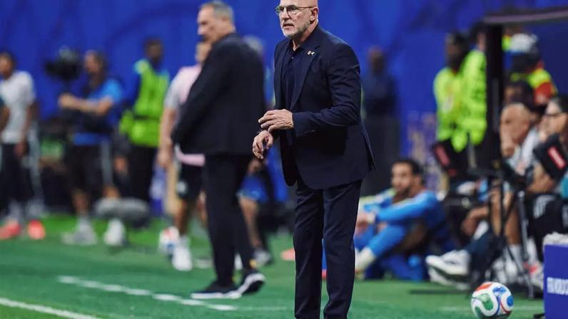 Luis de la Fuente em Espanha x Arábia Saudita na Copa do Mundo 2026