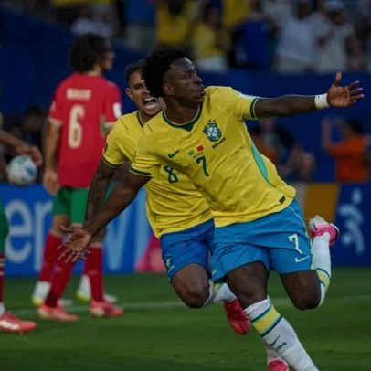 Vini Jr iguala Ronaldinho em Copas e reforça protagonismo no Brasil