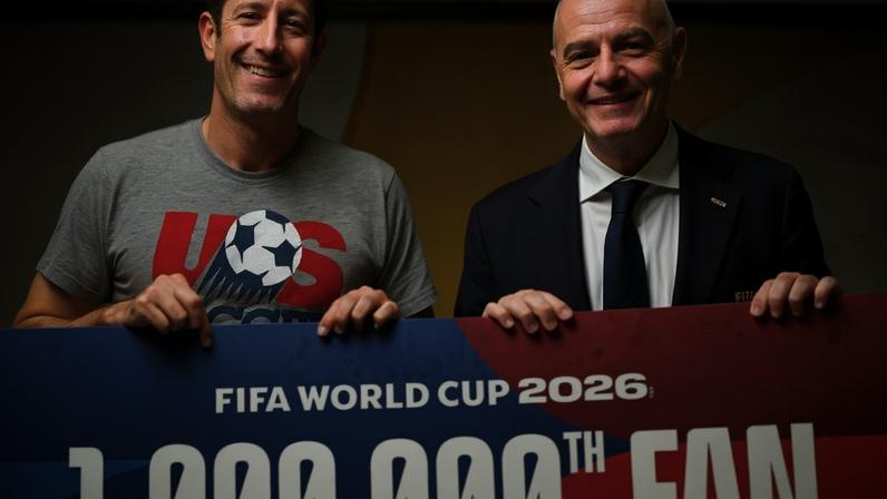 Estádios com lotação máxima. Uma marca da edição atual da Copa –
