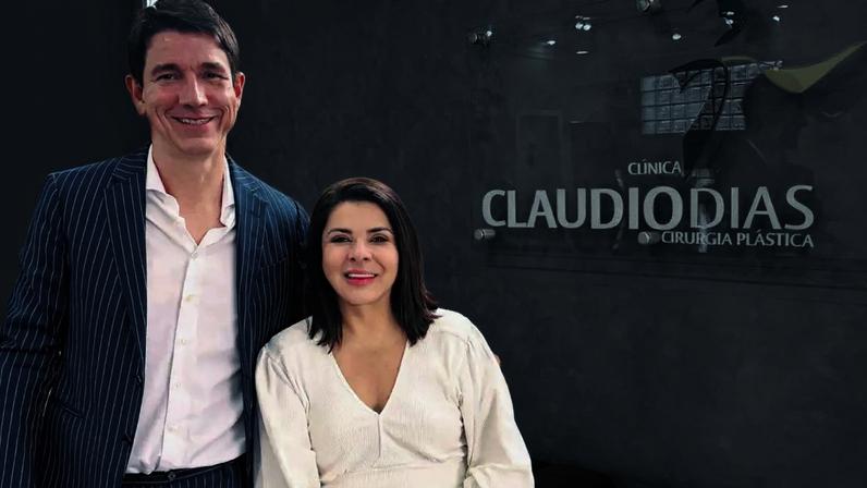 Mara Maravilha com o cirurgião plástico Dr. Cláudio Dias