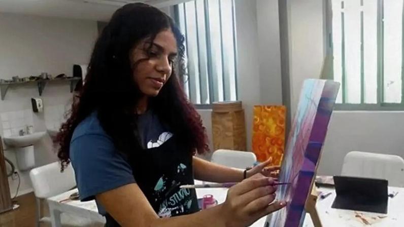Do Rio de Janeiro à Europa: a jornada de Rebeca em busca da arte