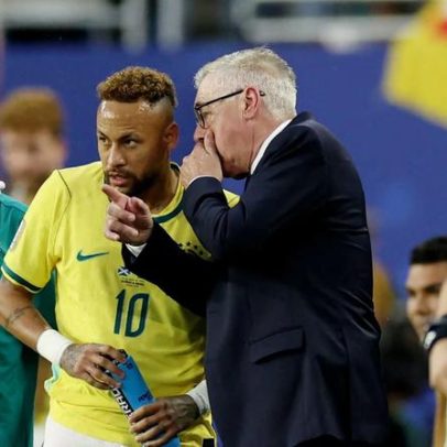 Ancelotti comemora retorno de Neymar e valoriza Copa de Vini Jr.