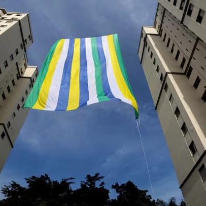 Bandeira do Brasil na janela pode gerar multa, dizem autoridades