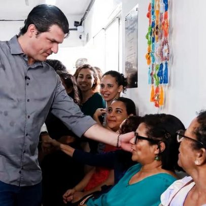 Leo Bezerra abre nova turma de corte e costura e anuncia 10 polos de capacitação