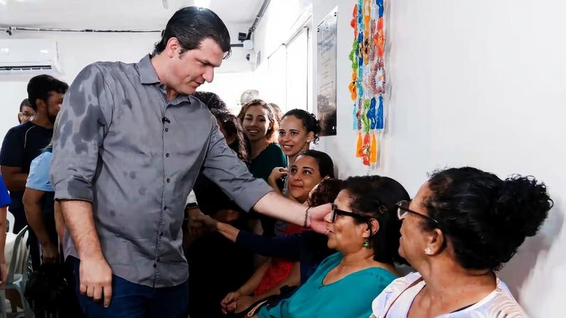 Leo Bezerra abre nova turma de corte e costura e anuncia 10 polos de capacitação