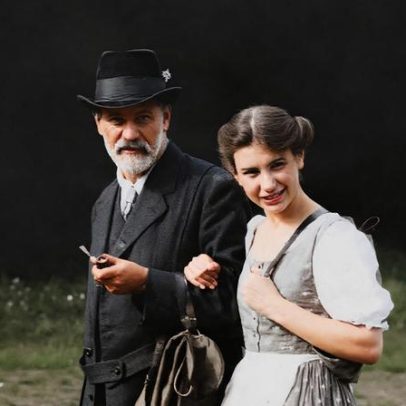Mulheres vão além de Freud, promovem psicanálise mais plural