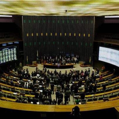 Parlamentares: país não pode gastar R$ 60 bi/ano com emendas