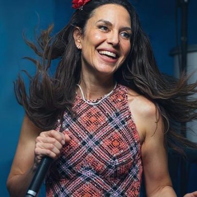 Ivete Sangalo mostra gêmeas em show em Petrolina
