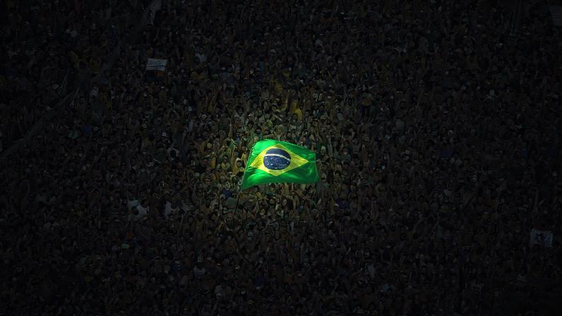 Direita e esquerda disputam eleição pelo verde e amarelo na véspera da Copa