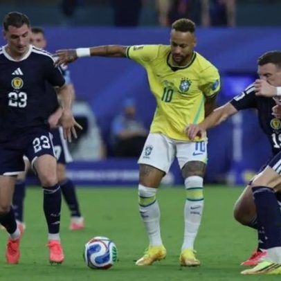 Neymar retorna à seleção brasileira após cobranças da torcida