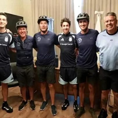 Torcedores viajam 17 países de bicicleta para acompanhar a Argentina na Copa