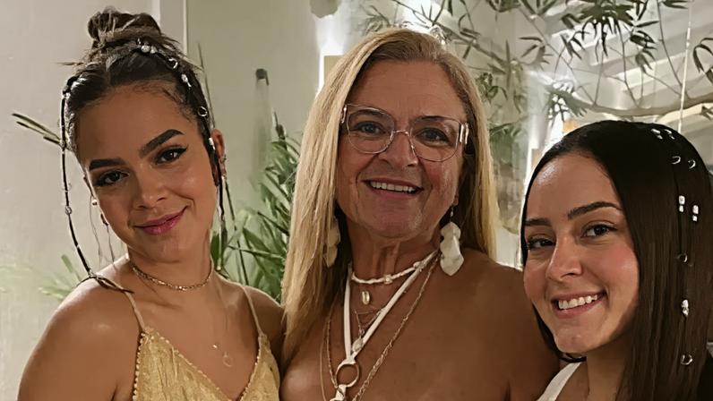Mel Maia recebeu um diamante feito das cinzas da mãe, Débora Maia, que faleceu em 2025; entenda como funciona a homenagem