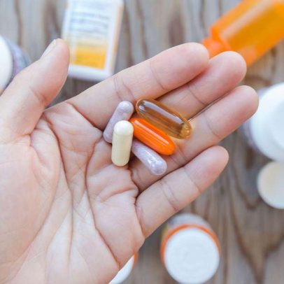 Consumo diário de suplementos pode causar mais danos do que benefícios