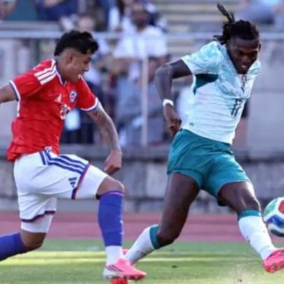 Rafael Leão explica confusão com Iván Román em amistoso de Portugal