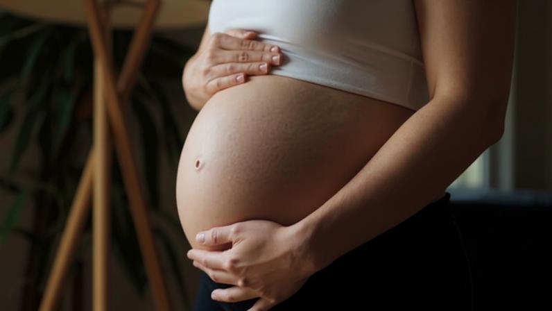 Dobrar-se muito no início da gravidez pode aumentar risco de aborto
