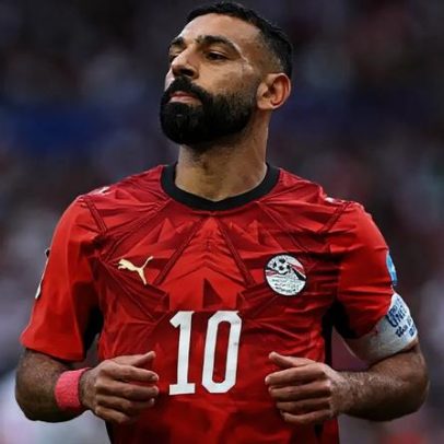 Salah sofre lesão muscular e vira dúvida para a sequência do Egito na Copa