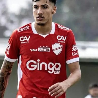 Flamengo intensifica busca por Puskas, jovem promessa do Vila Nova