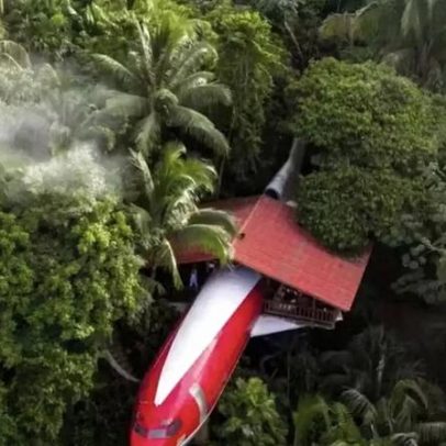 Boeing abandonada na floresta costa-riquenha vira hotel turístico