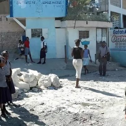 Haiti, rival do Brasil, é o 2º mais pobre entre os times da Copa