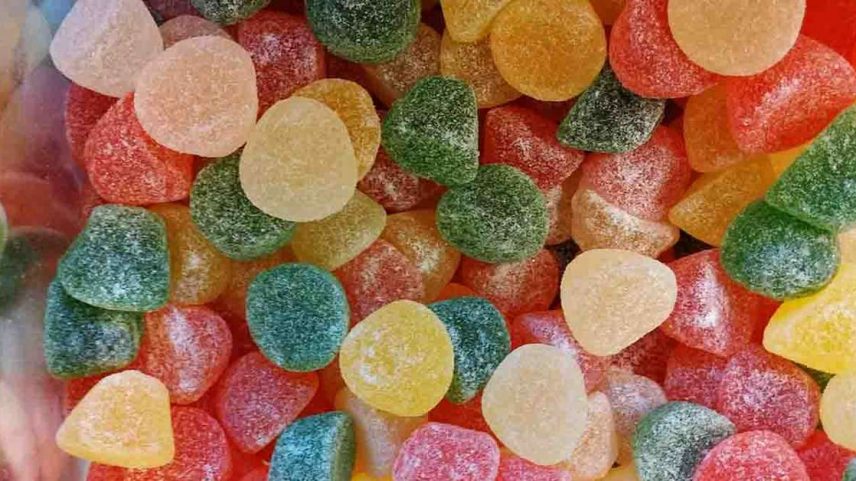 Quais são os ingredientes da jujuba, doce apreciado por crianças e adultos