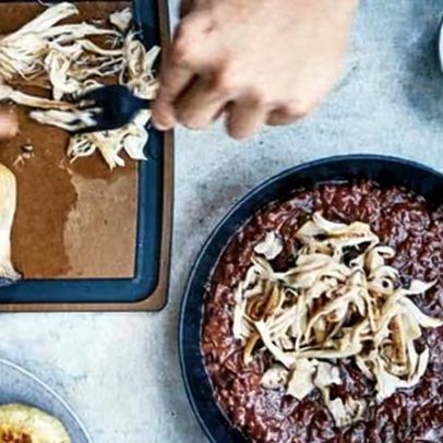 Como transformar borra de café em molho barbecue — receita