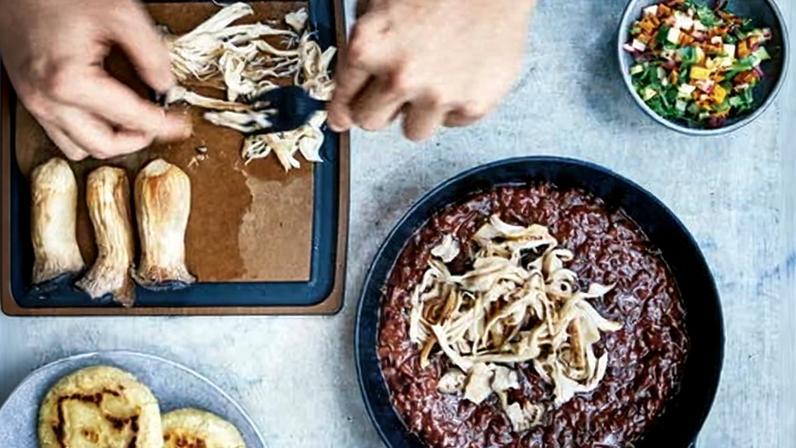 Como transformar borra de café em molho barbecue — receita