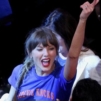 Fãs usam Copa do Mundo para exaltar shows de Taylor Swift em estádio lotado