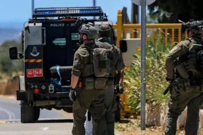 Uma pessoa morta e cinco feridas após tiroteio em Israel