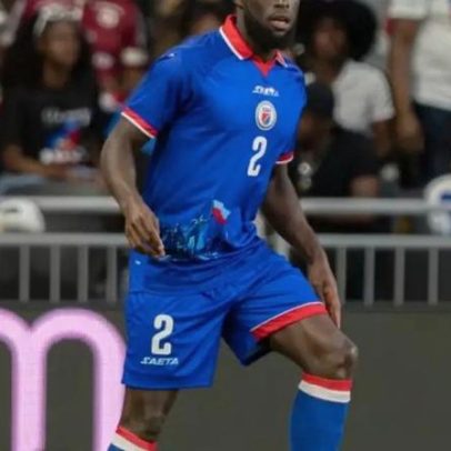 Haiti confirma mudança de uniforme após pedido da FIFA