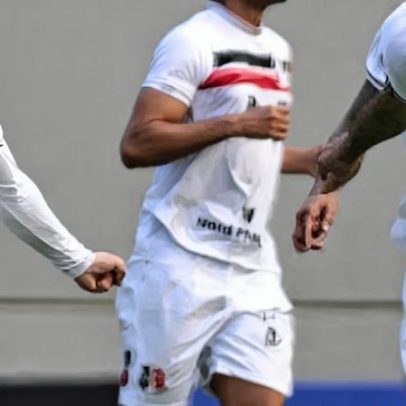 Santa Cruz vence Brusque 1x0 com gol nos acréscimos e mira o G-8