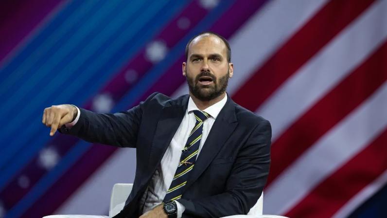 Eduardo Bolsonaro vive nos EUA desde 2025