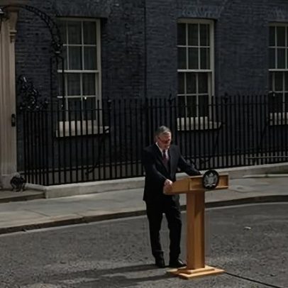 Renúncia de Starmer e lampejo de Ano Novo em fotos do dia