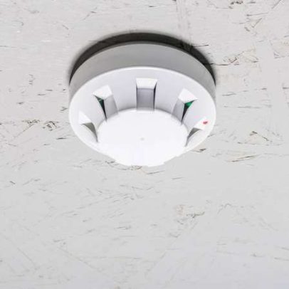Como o detector de fumaça detecta incêndios antes de você sentir cheiro