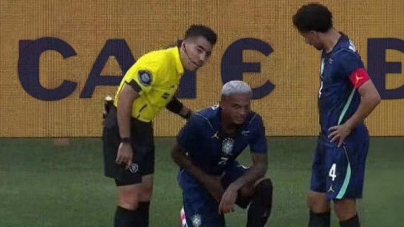 Wesley se lesionou durante o amistoso contra o Egito