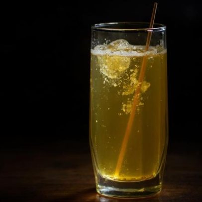 Motivo do consumo de suco de picles por Zwayer na partida EUA x Austrália