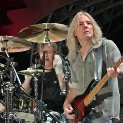 AC/DC alcança 1 bilhão de streams 50 anos após lançamento