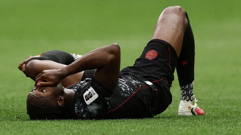 Koné fala pela primeira vez após fratura grave